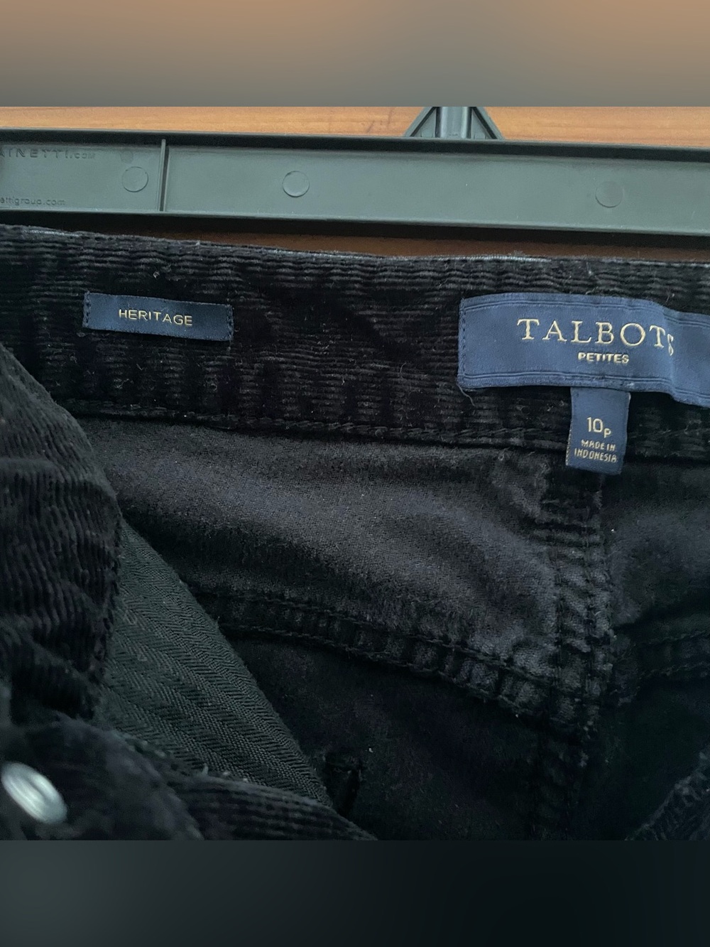 Vintage Talbots Women’s Black Corduroy Straight-Leg Pants Size 10P - Picture 4 of 4